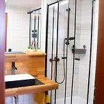 Sixty Two 62 Apartment *